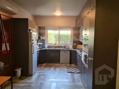 للبيع فيلا متشطبه في ميفيدا