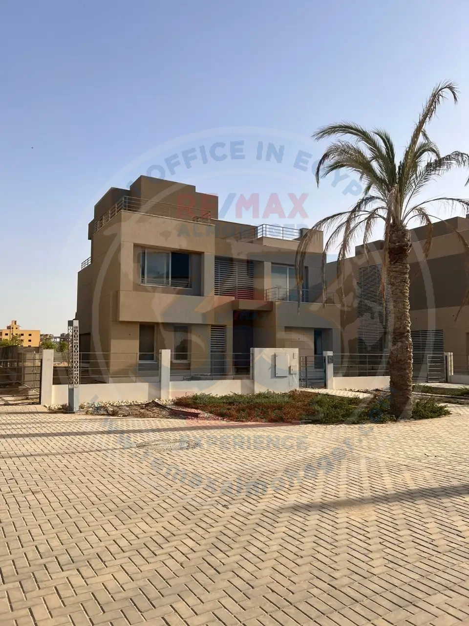 Villa for sale in Palm Hills Compound, New Cairo, 580 square meters