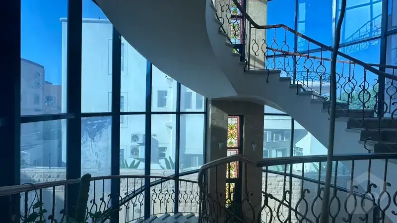 فيلا فاخرة للبيع في قلب التجمع الأول