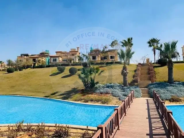 Villa 650 m For Ownership In Le Reve New Cairo