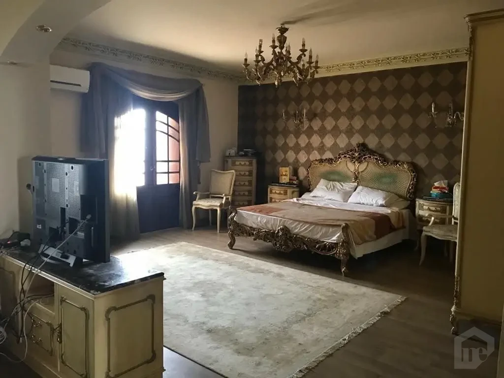 Villa for sale South Academy