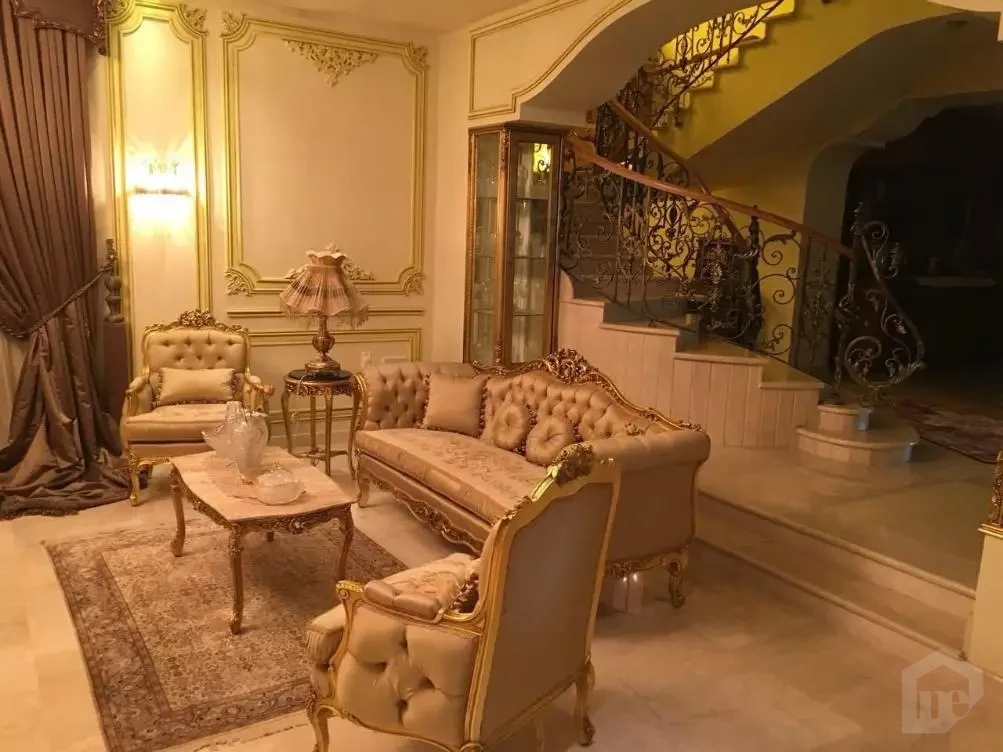 South Academy villa for sale