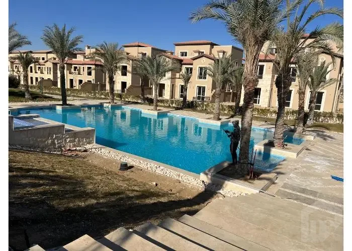 Town House 5 Bedrooms For Sale In Lavista City