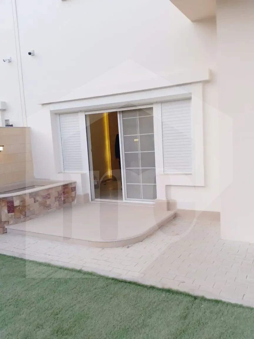 Townhouse for rent 230m modern in the Fifth Settlement