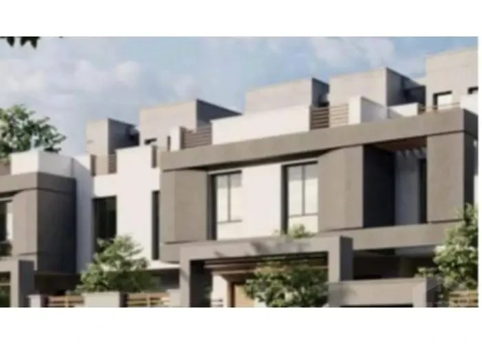 تاون هاوس للبيع في كومبوند بلو فير