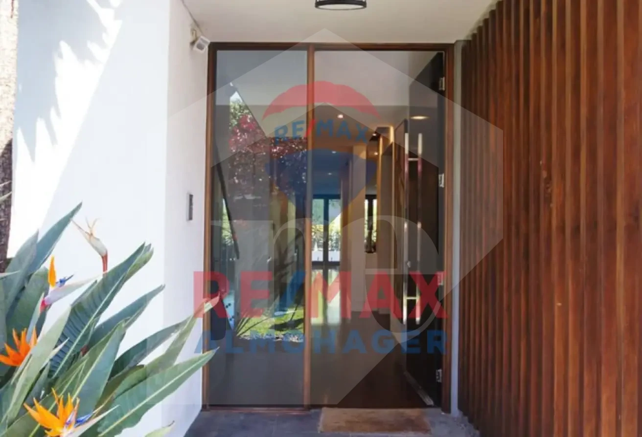 Contemporary Townhouse for Sale in Woodville - Golf Extension, 6th of October City