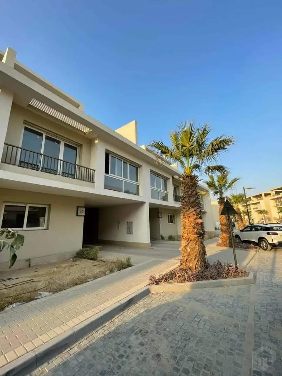 تاون هاوس للبيع بالقرب من نيو جيزه