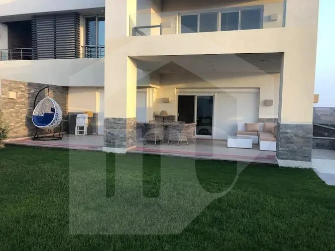 تاونهوس مع كابن للبيع في هاسيندا وايت