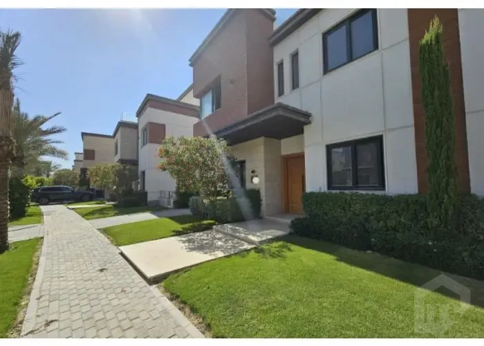 فيلا للبيع في التجمع الخامس