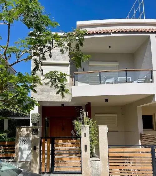 توين هاوس فاخر للبيع في كمبوند سنترال بارك – التجمع الخامس