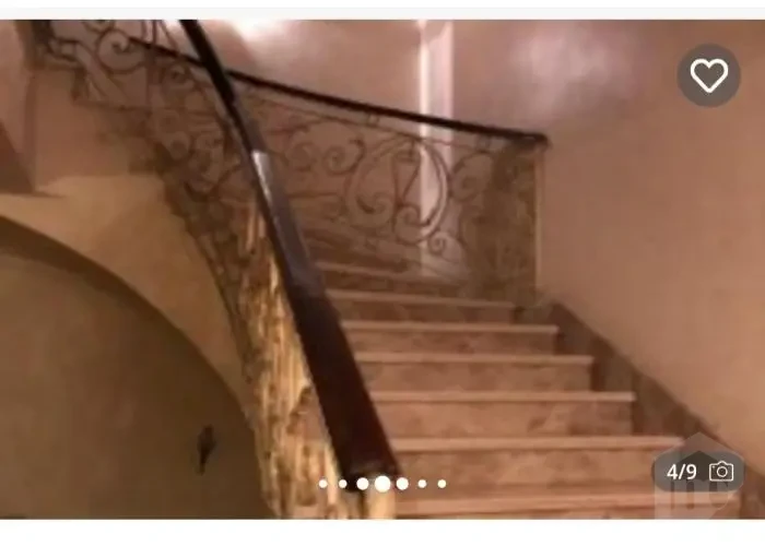 Villa For Sale In El Patio 1