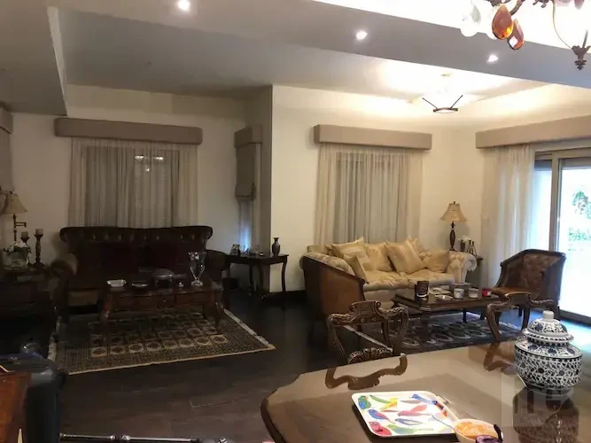توينهاوس متشطب بالكامل للبيع