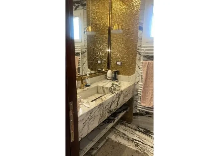 للبيع توين هاوس