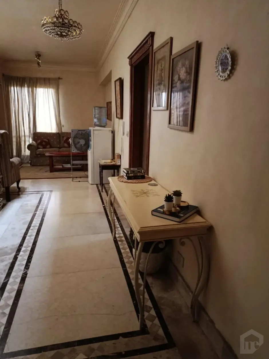 توين هاوس للبيع باتيو 1