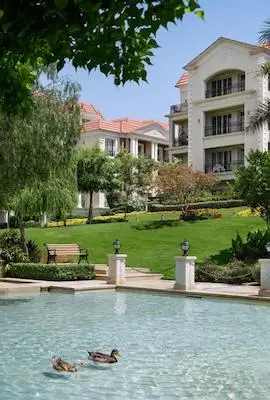 Typical floor At Regents park For Rent