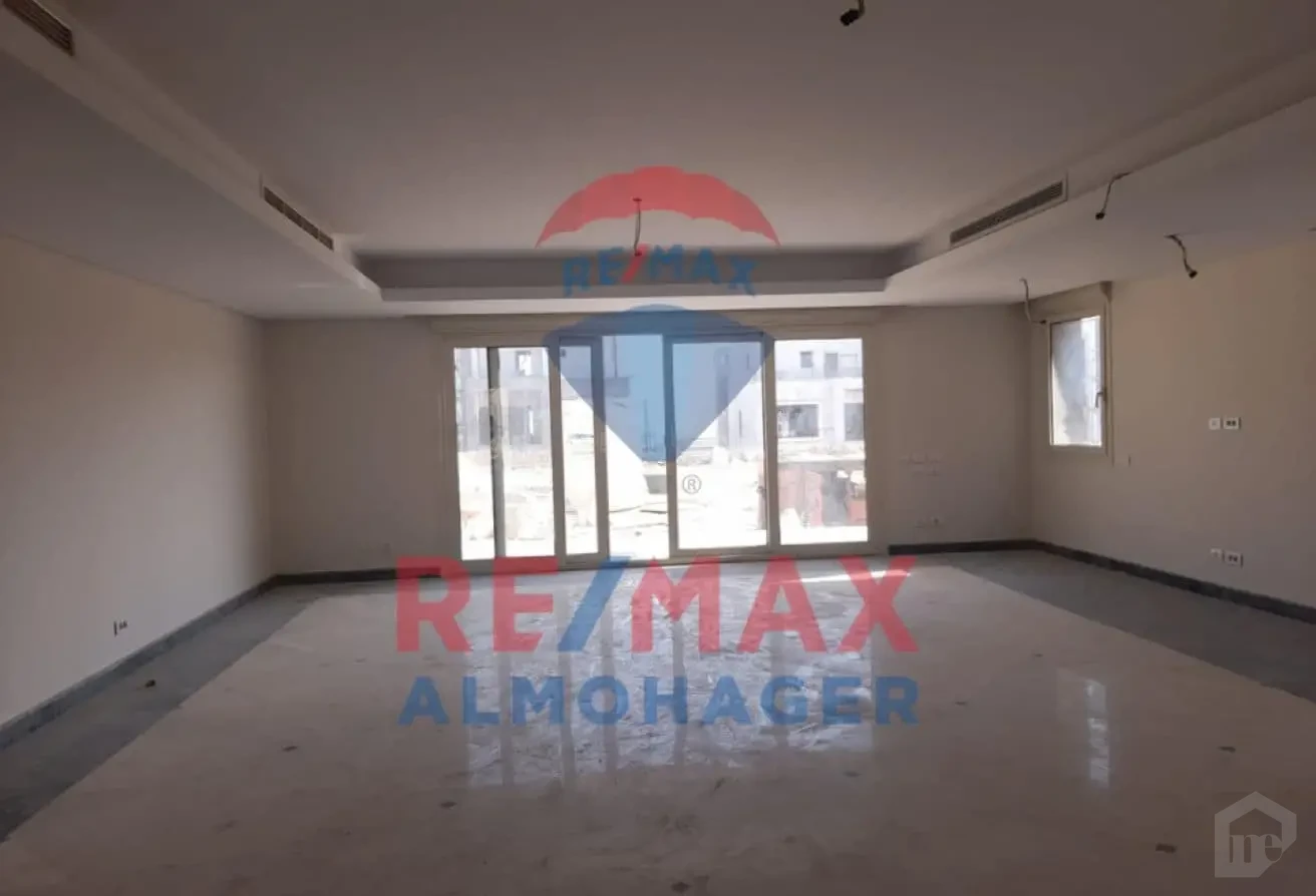 Elegant Finished Upper Duplex with a Stunning Pyramids View