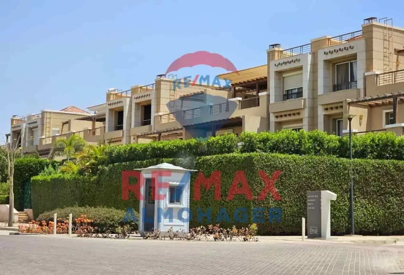 Premium Golf View Villa – Semi-Finished in a Prime Location