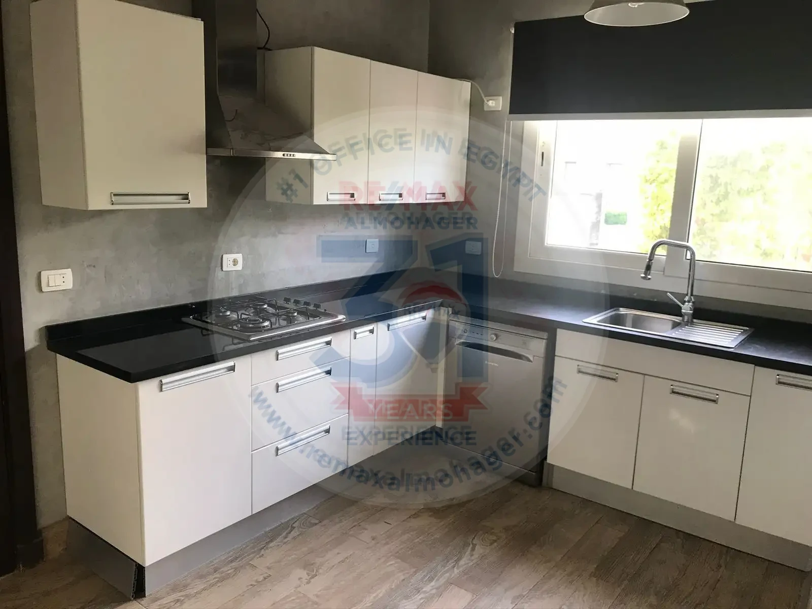 Semi-furnished villa for rent in New Cairo
