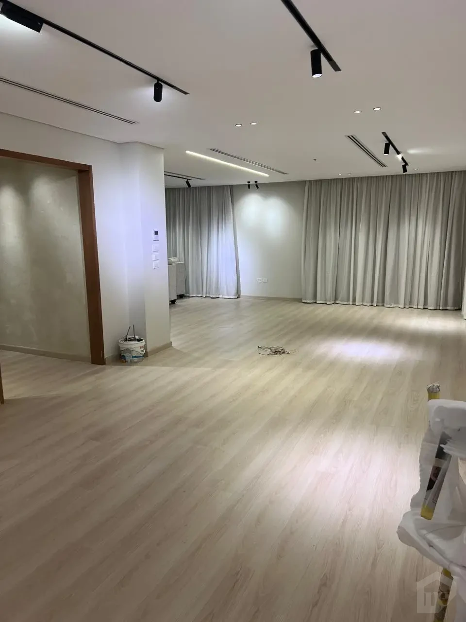 فيلا للإيجار في سيليستا