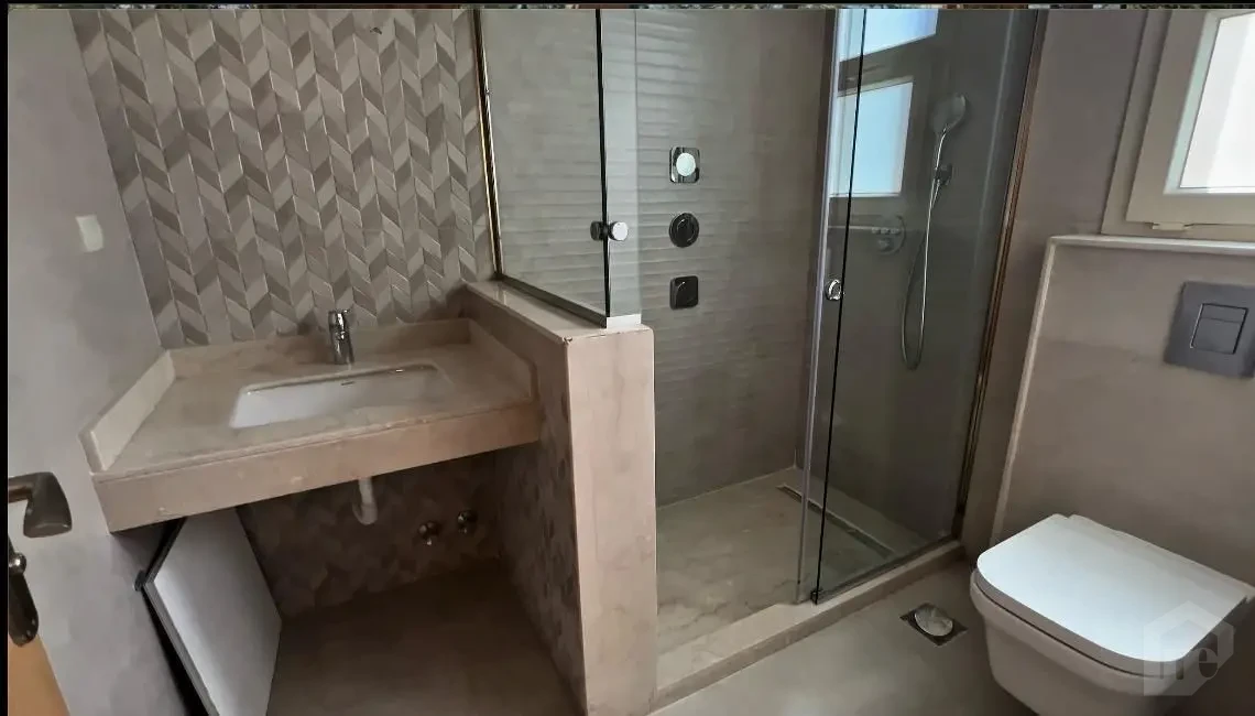 Villa for Rent in Lavista El Patio Oro – Golden Square