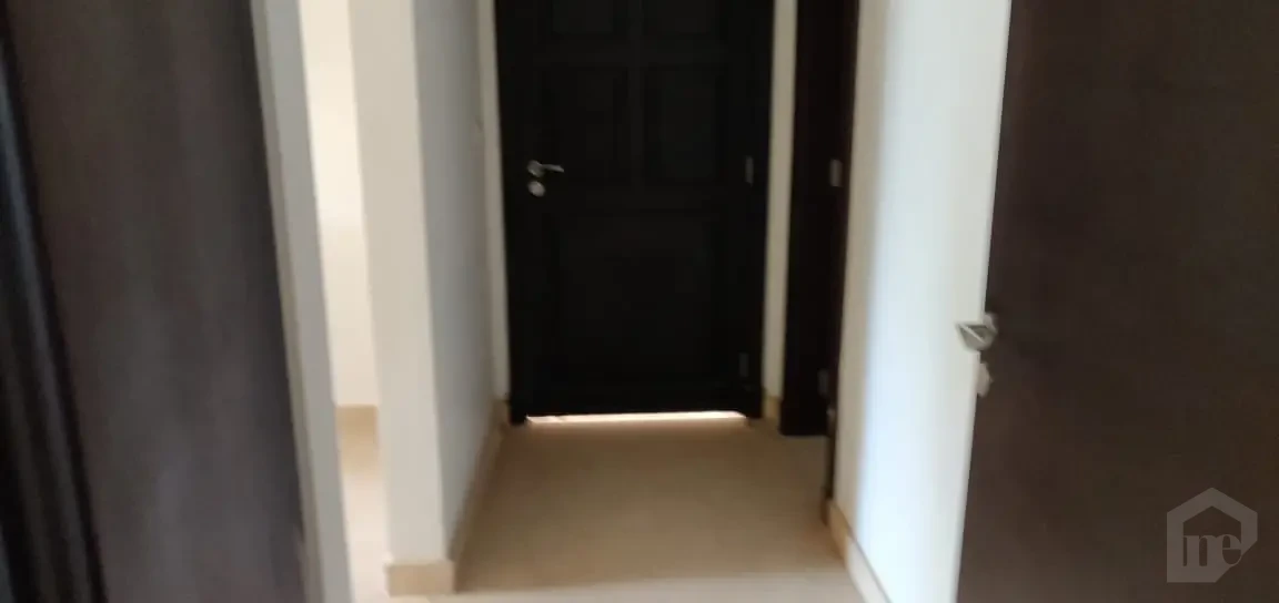 للإيجار فيلا راقية في ميفيدا بموقع أمامي على الكلوب هاوس