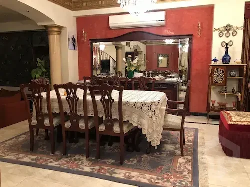 فيلا جاهزة للسكن للبيع في البنفسج 6 بالقرب من شارع التسعين