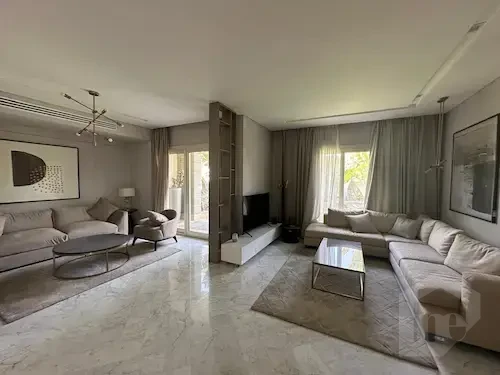 فيلا للبيع في كايرو فستيفال سيتي