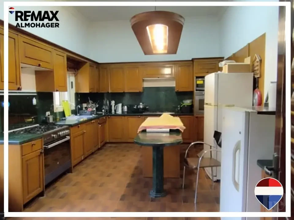 فيلا مميزة للبيع في جرانا – مشطبة ومجهزة بالكامل، كل ما عليك هو إحضار حقائبك!