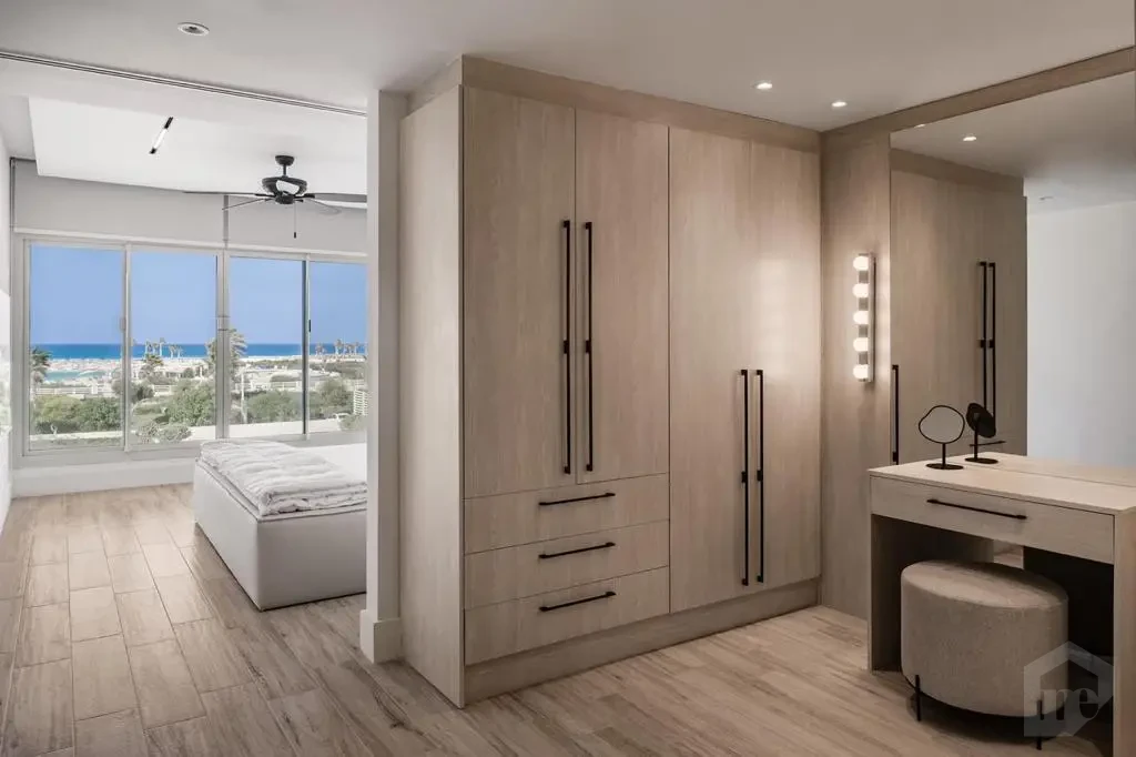 فيلا للبيع في هاسيندا باي – 6 غرف ماستر + حمام سباحة خاص