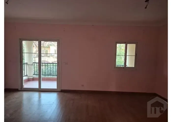 فيلا 5 غرف للبيع في مدينتي