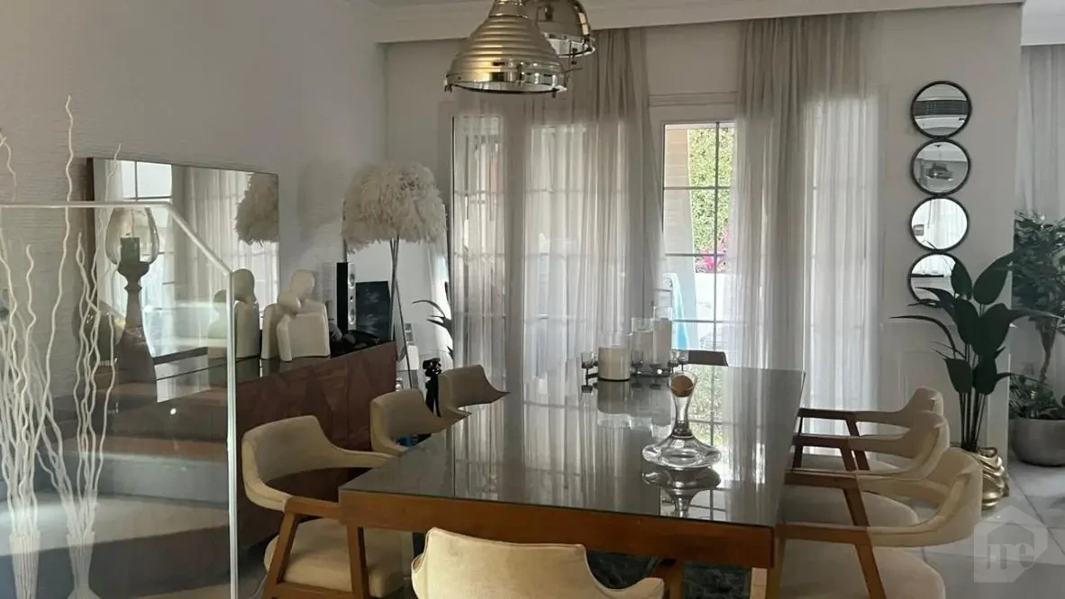 فيلا للبيع ميفيدا بارسيل 16