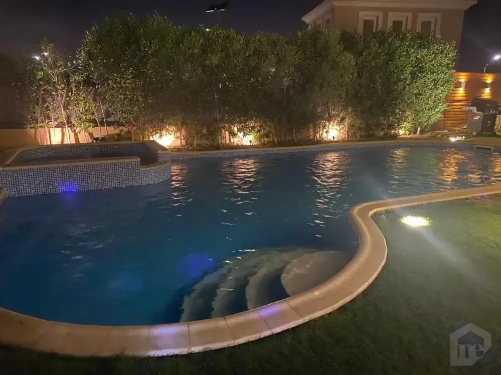 فيلا للبيع ميفيدا بارسيل 16