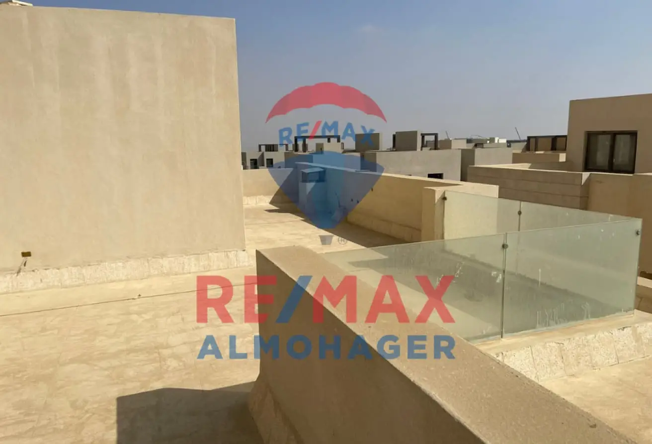 Prime Villa for Sale in O West – Great Location & Open View – Not Finished