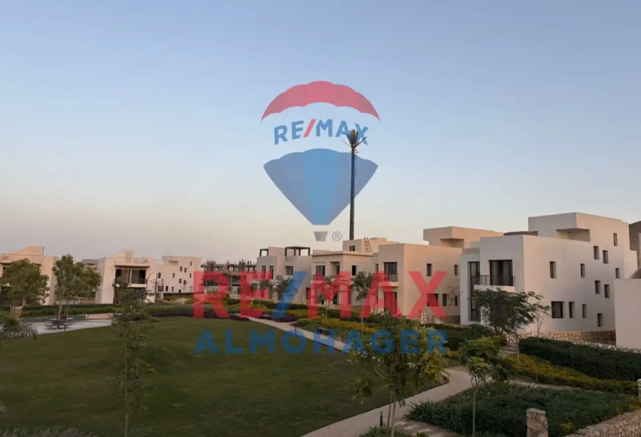 Unfinished Villa for Sale in O West – Stunning Landscape View
