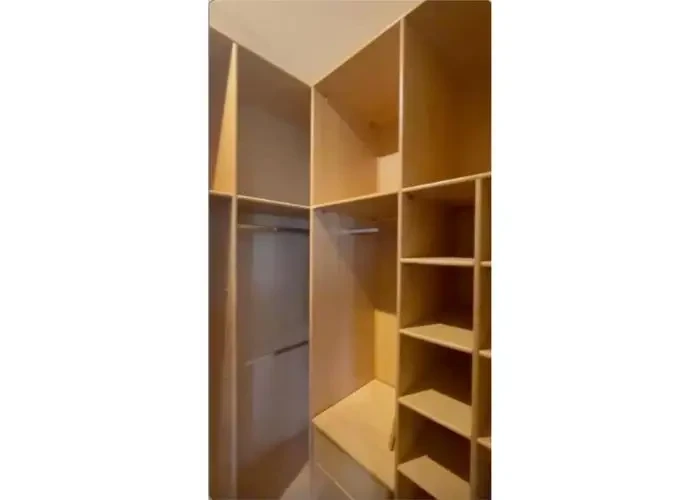 توين هاوس للأيجار