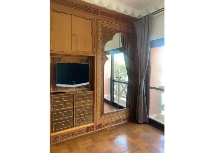 Villa For Sale In Compound Tara