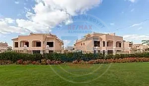 Villa for sale in Vanguards Compound ‬