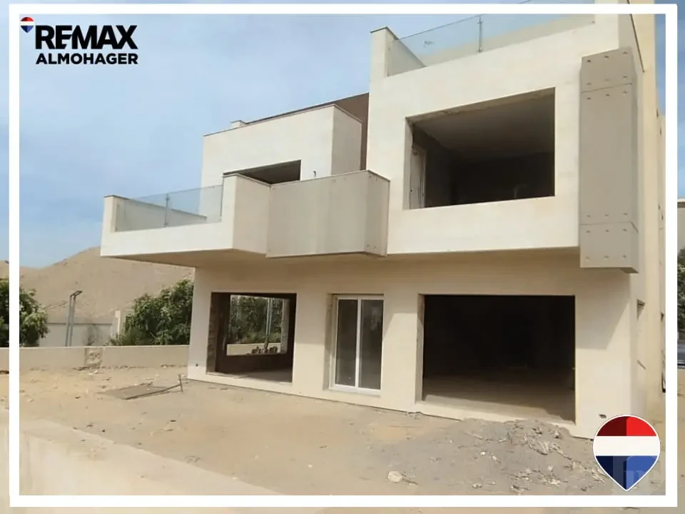 فيلا بدون تشطيب في سوليا – ابدأ من الصفر وحقق منزل أحلامك