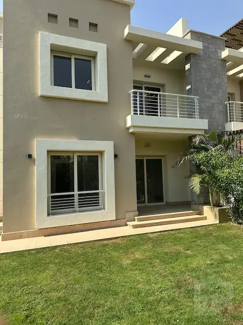 Luxury Semi-Furnished Villa for Rent in CFC Orina 4