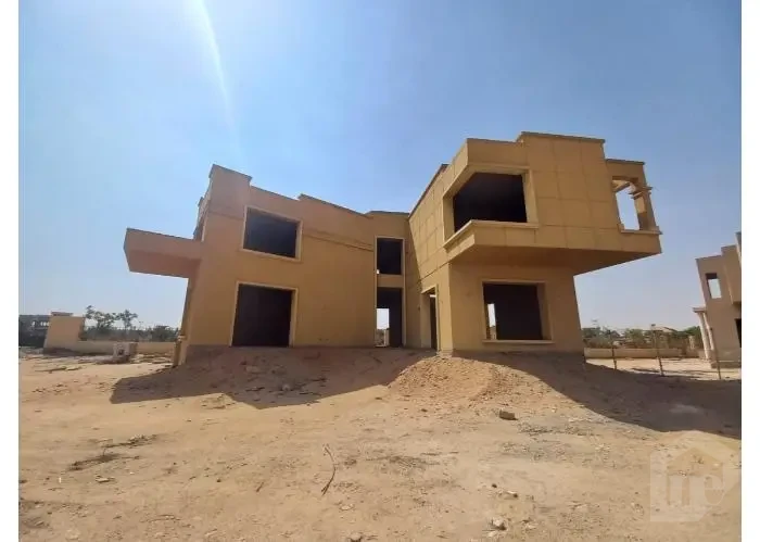 فيلا 3 غرف للبيع في سفينكس