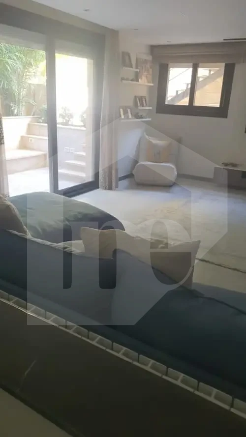 فيلا للبيع بالتقسيط بالقاهرة الجديدة