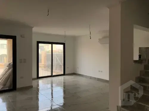فيلا توين هاوس للإيجار بمفيدا – بالمطبخ والتكييفات