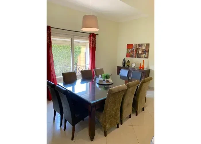 للأيجار فيلا