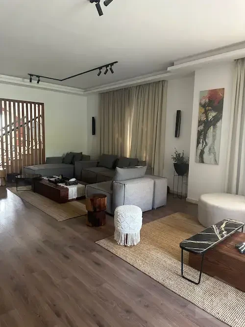 فيلا للبيع في ميفيدا في برايم لوكيشن